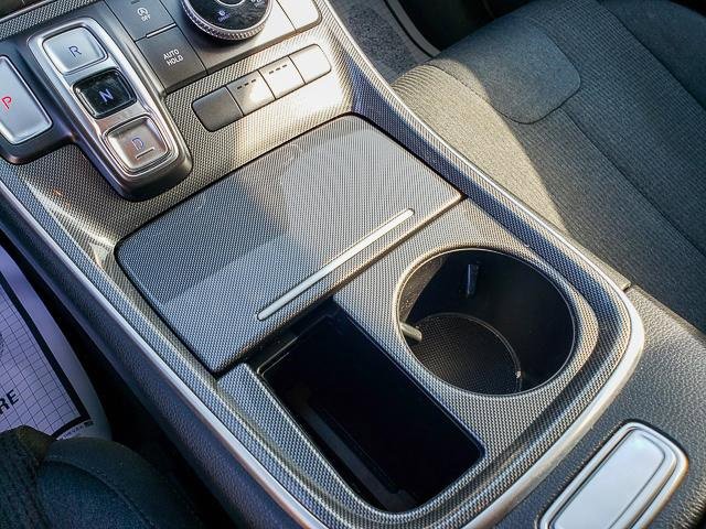 Used 2023 Hyundai Santa Fe SEL image 14