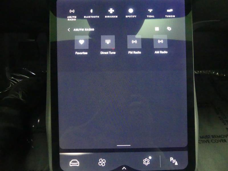 Used 2023 Lucid Air Pure image 12