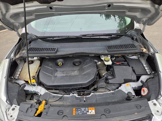Used 2014 Ford Escape Titanium FWD image 10