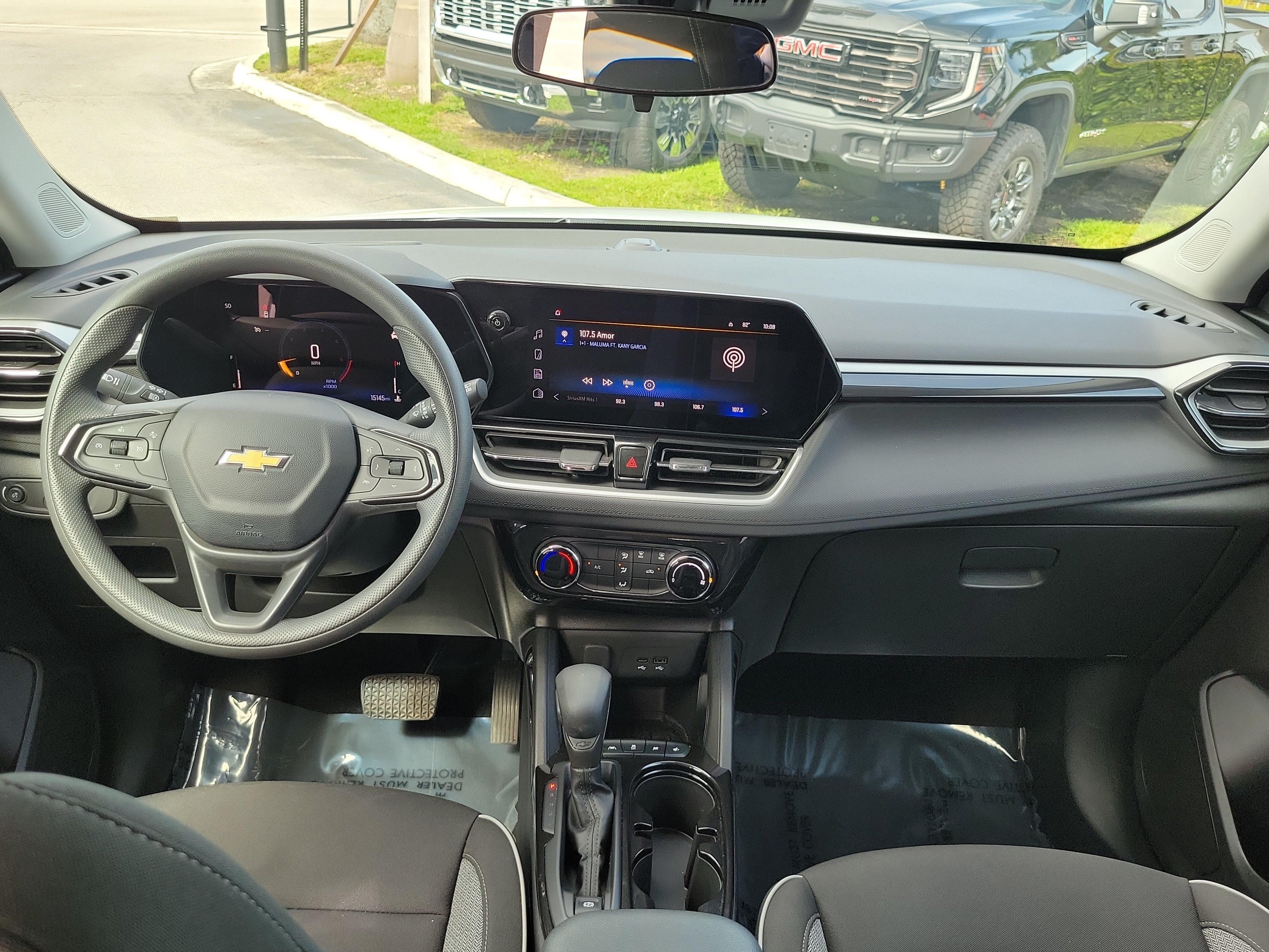 Used 2024 Chevrolet TrailBlazer LT w/ Driver Confidence Package FWD image 16