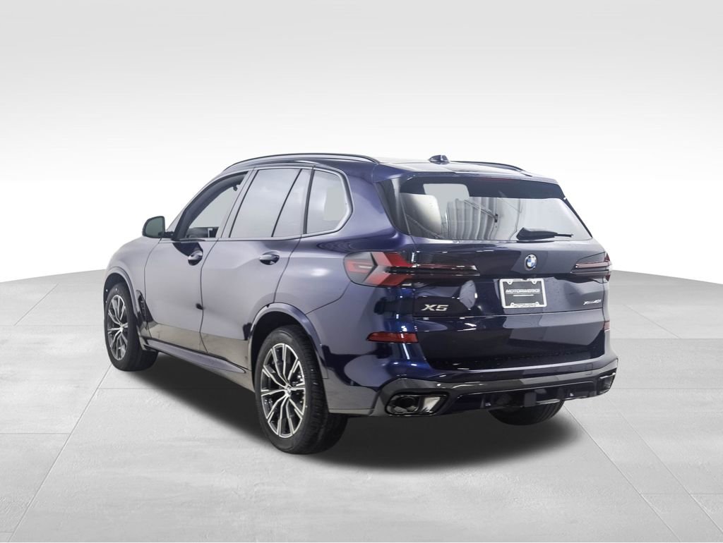 New 2026 BMW X5 xDrive40i w/ M Sport Package image 3