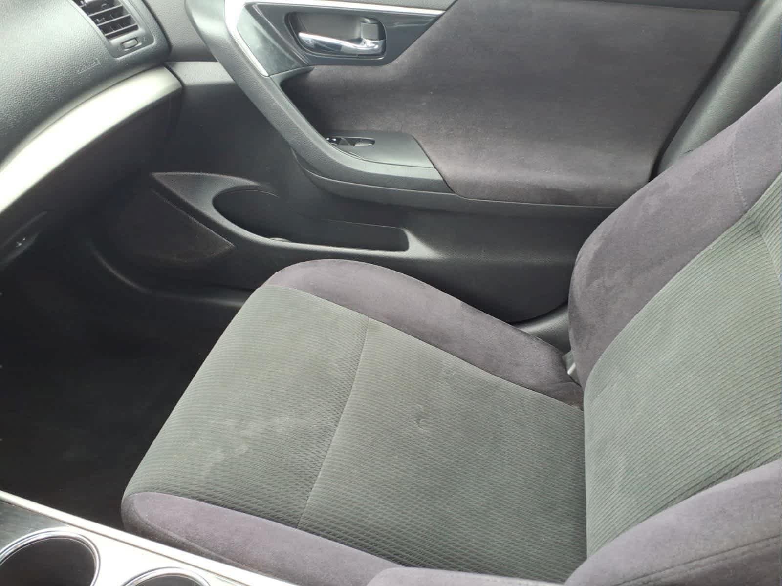 Used 2013 Nissan Altima 2.5 S FWD image 14