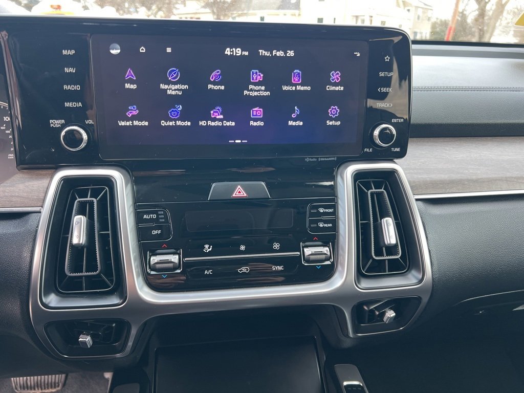 Certified 2023 Kia Sorento S image 17
