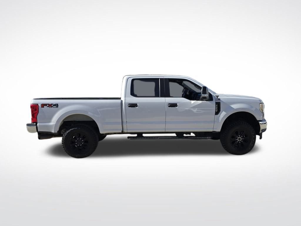 Used 2019 Ford F250 XL image 3