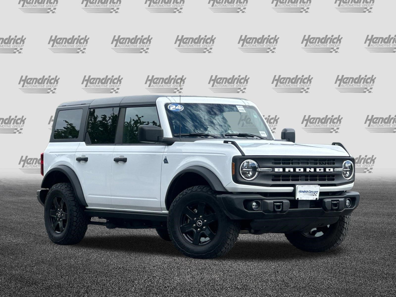 Used 2024 Ford Bronco Black Diamond AWD/4WD image 2