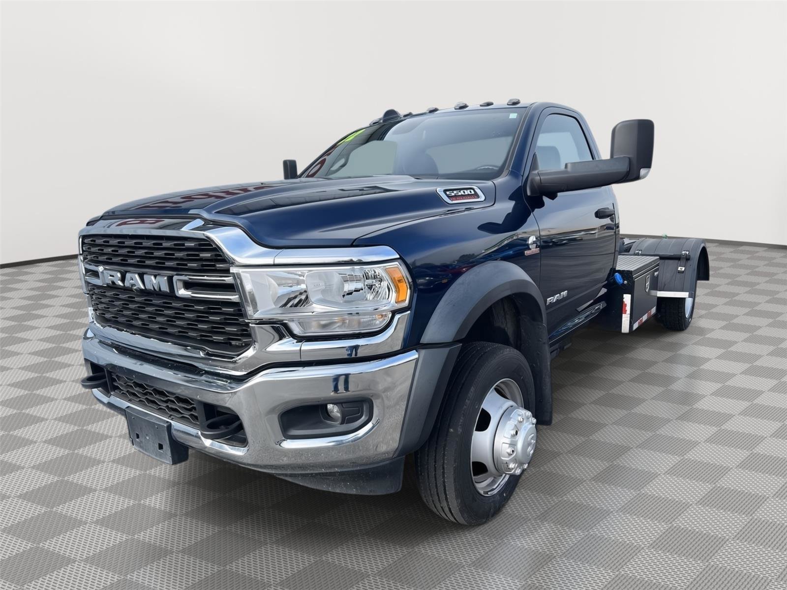 Used 2022 RAM 5500 Tradesman image 7