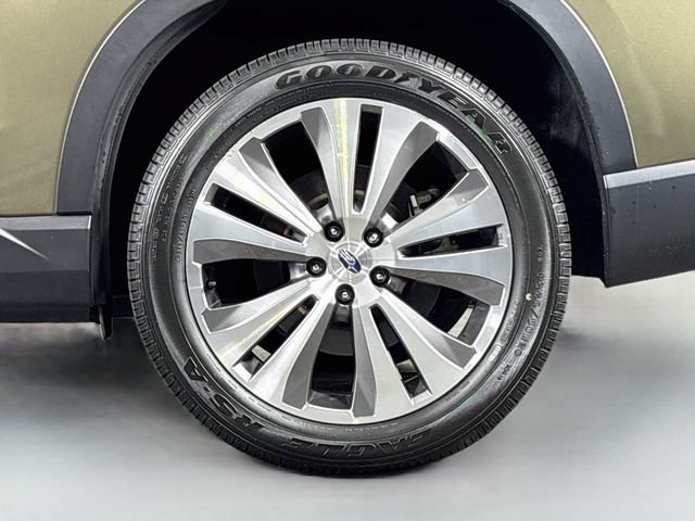 Used 2022 Subaru Ascent Limited w/ Technology Package AWD/4WD image 36