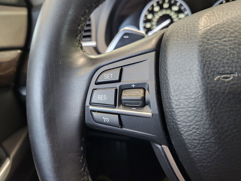 Used 2017 BMW 535i Gran Turismo RWD image 28