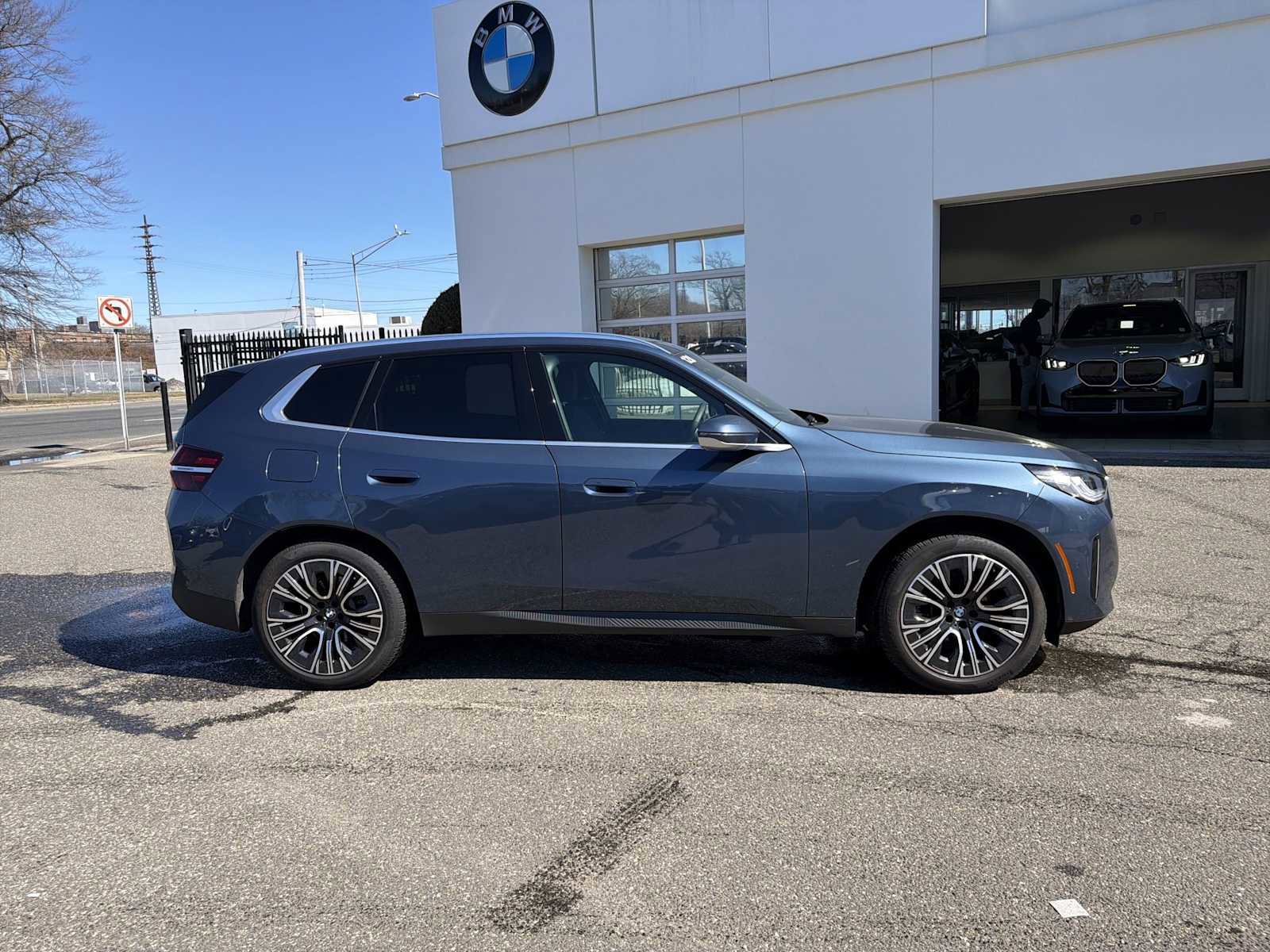 Certified 2025 BMW X3 xDrive30i w/ Convenience Package image 7