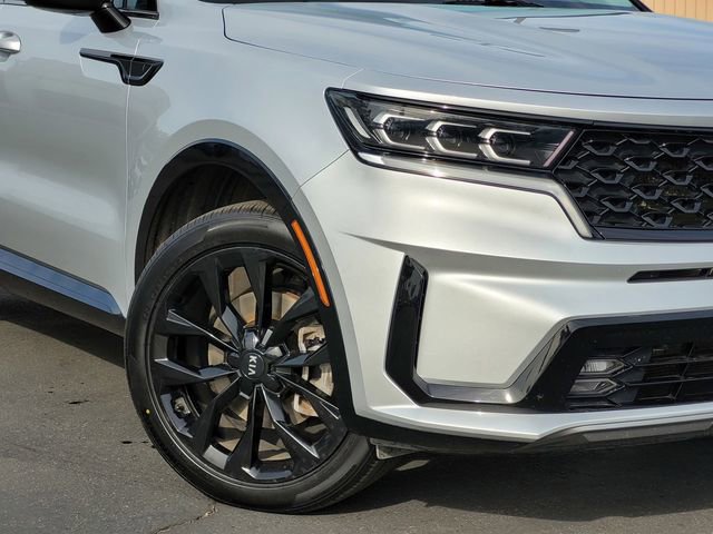 Certified 2021 Kia Sorento SX image 11