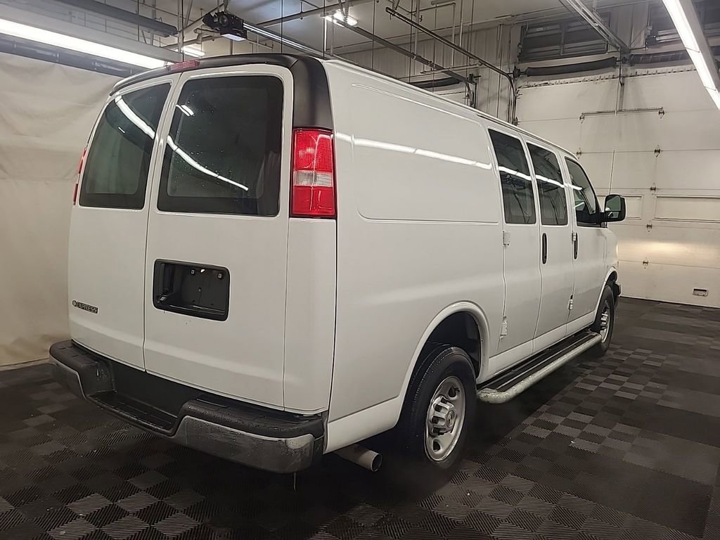 Used 2024 Chevrolet Express 2500 w/ Driver Convenience Package image 2