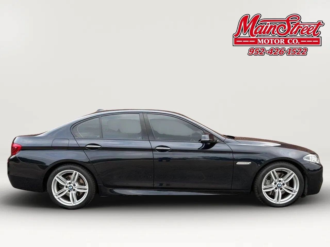 Used 2016 BMW 550i xDrive Sedan AWD/4WD image 8