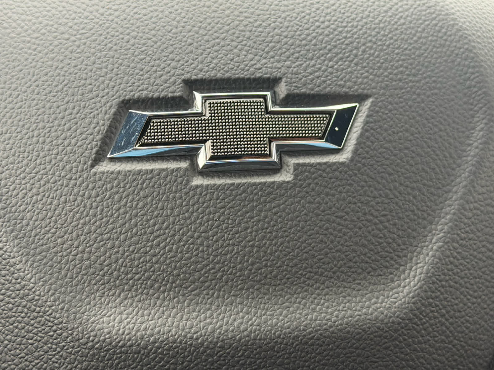 New 2026 Chevrolet Trax RS w/ Driver Confidence Package FWD image 12