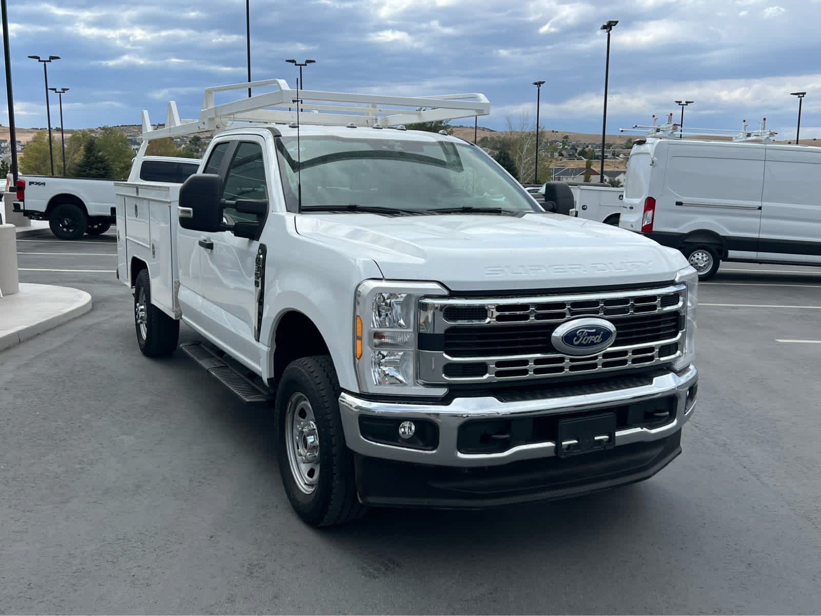 Used 2025 Ford F350 XL w/ XL Chrome Package AWD/4WD image 4