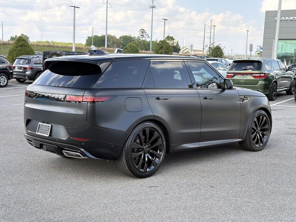 New 2026 Land Rover Range Rover Sport Dynamic SE AWD/4WD image 5
