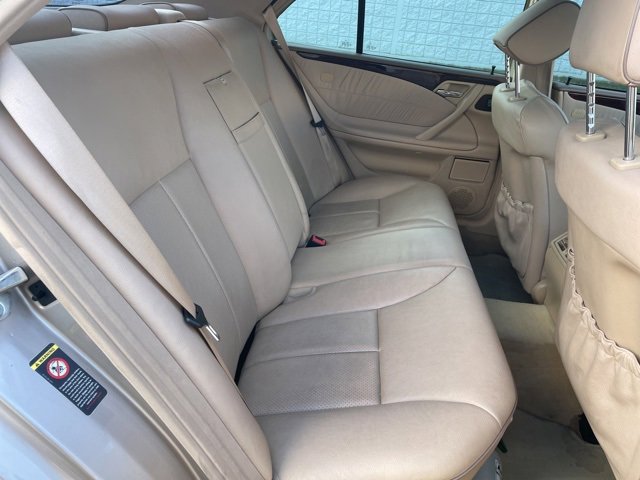 Used 2000 Mercedes-Benz E 320 Sedan image 15