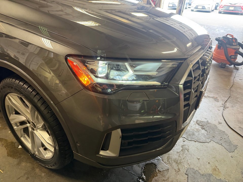 Used 2021 Audi Q7 2.0T Premium Plus AWD/4WD image 28