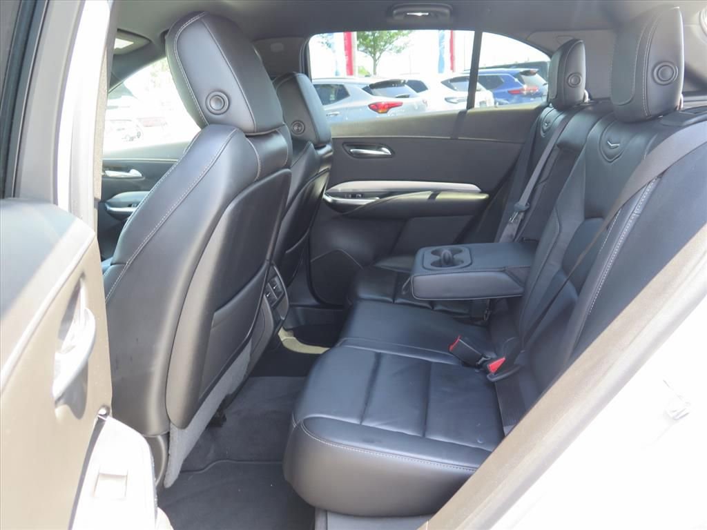 Used 2020 Cadillac XT4 Premium Luxury FWD image 23