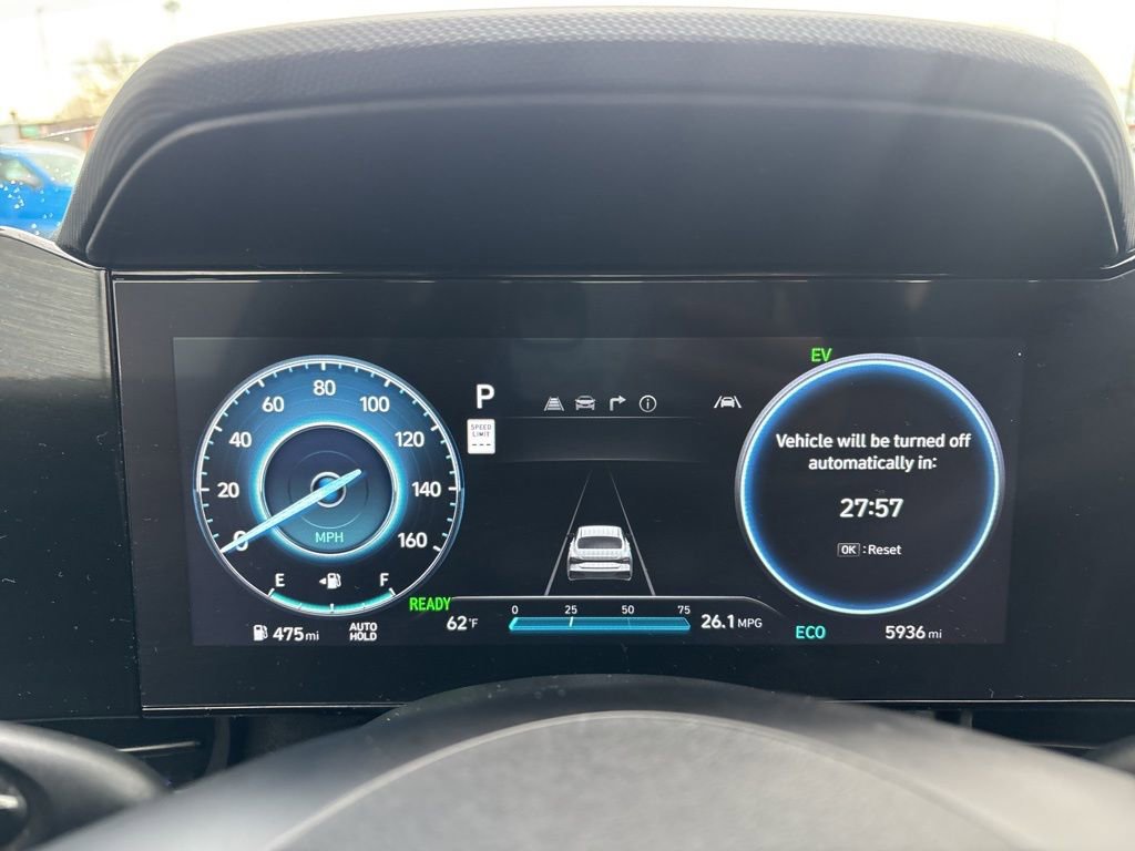 Used 2025 Hyundai Elantra SEL image 17