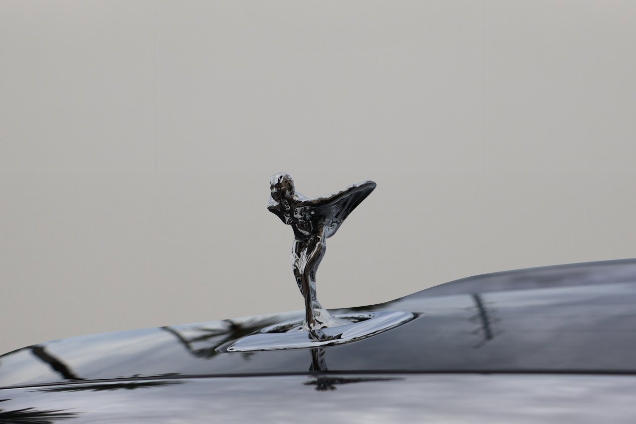 New 2026 Rolls-Royce Spectre image 3