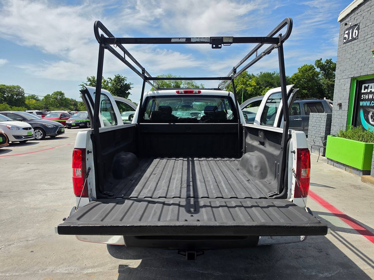 Used 2010 Chevrolet Silverado 1500 W/T RWD image 24