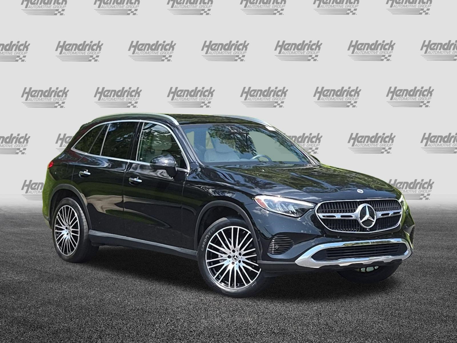 Used 2023 Mercedes-Benz GLC 300 4MATIC video 2