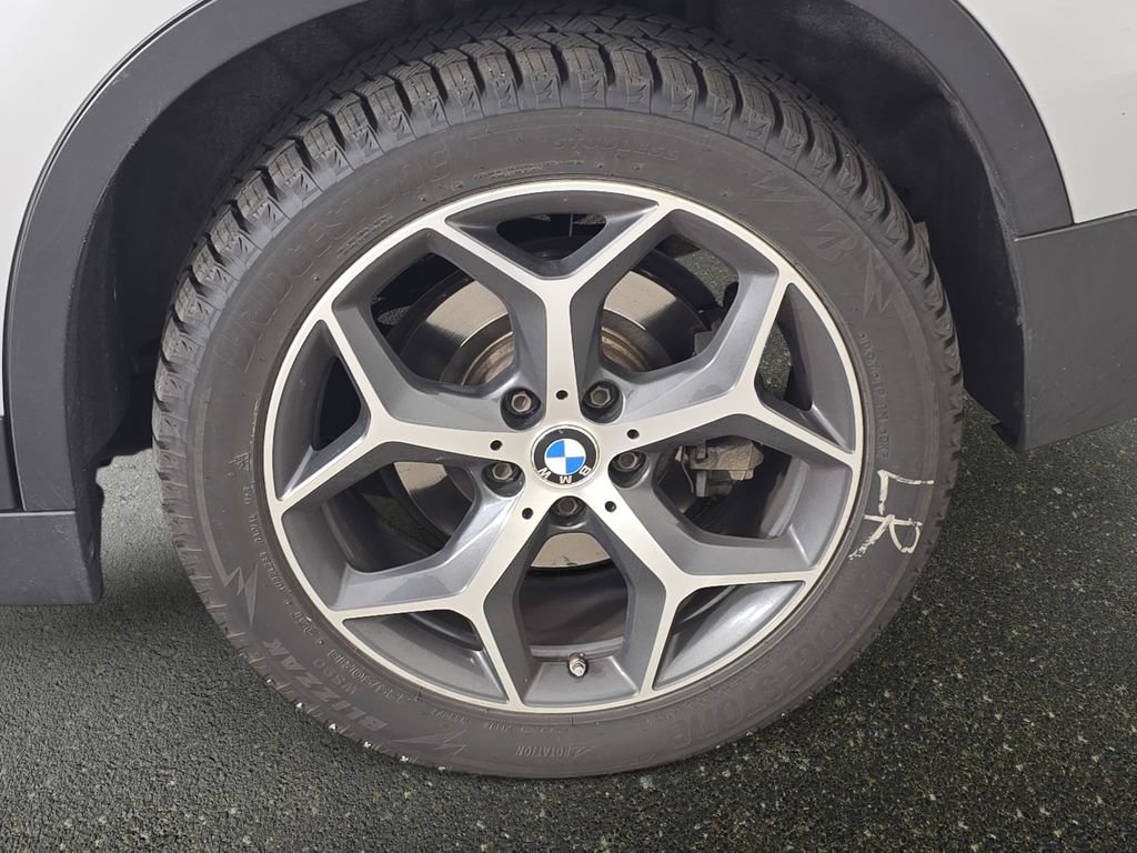 Used 2018 BMW X1 xDrive28i w/ Convenience Package AWD/4WD image 38