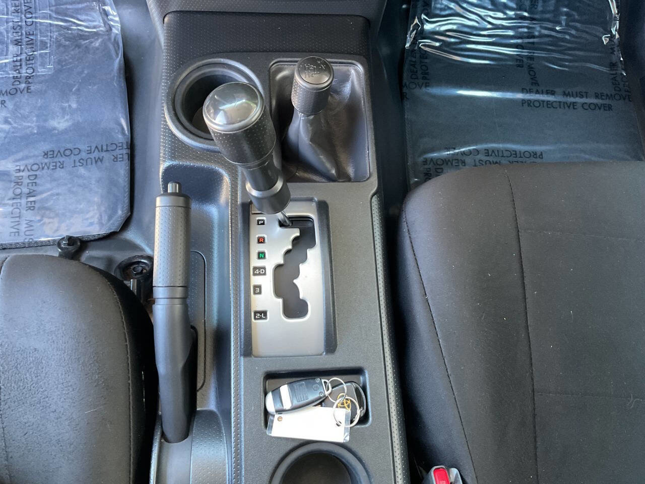 Used 2011 Toyota FJ Cruiser 4WD w/ Convenience Pkg image 21