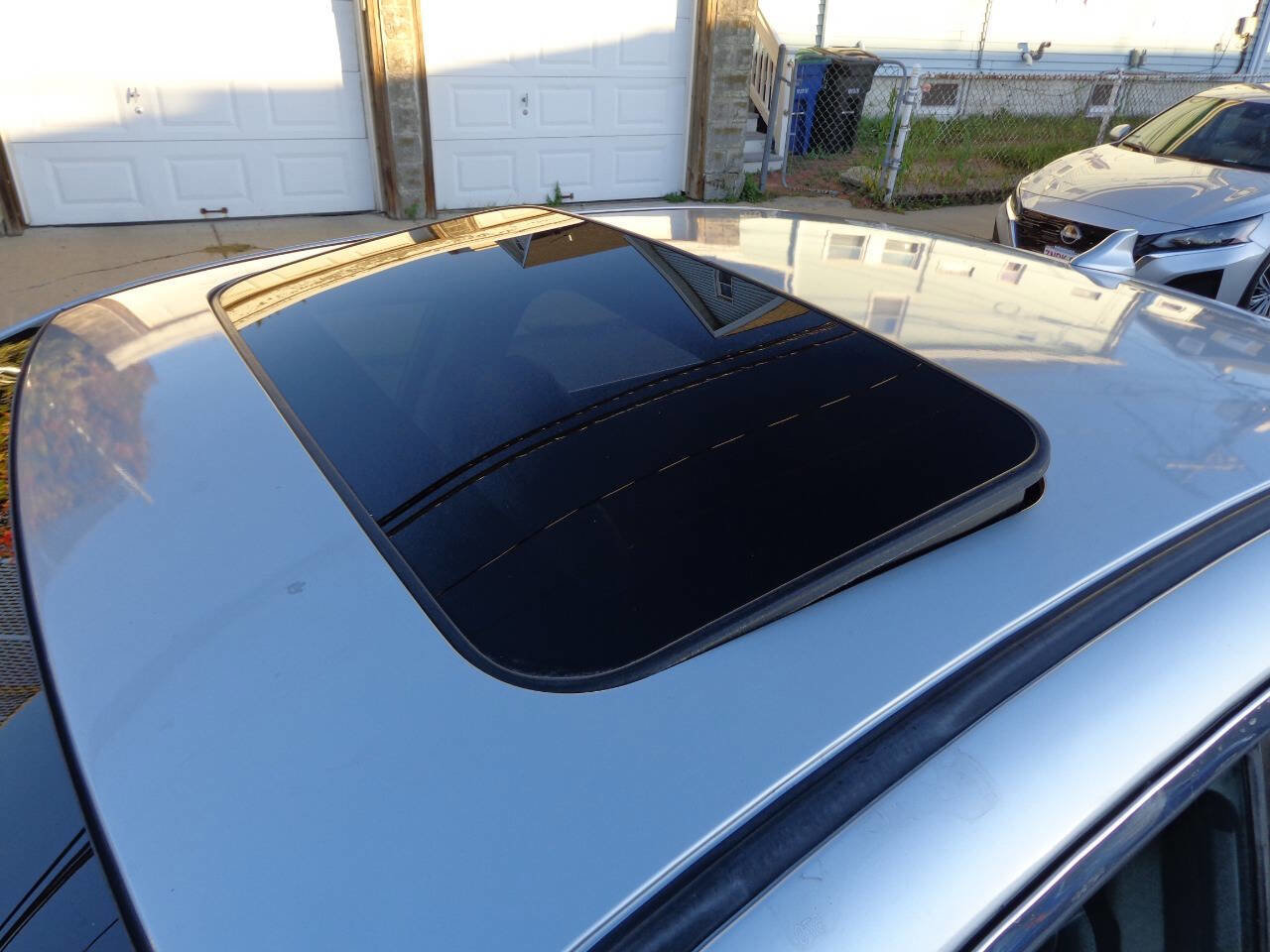 Used 2016 Subaru Legacy 3.6R Limited image 2