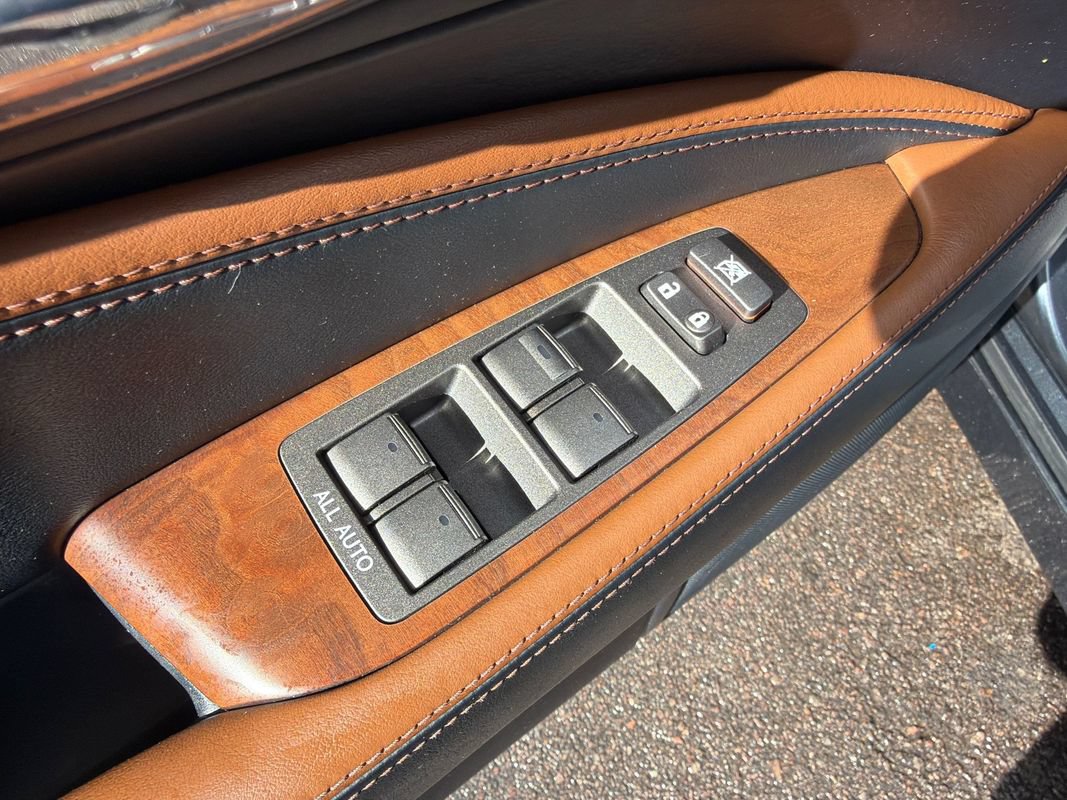 Used 2011 Lexus LS 460 AWD w/ Comfort Pkg image 22