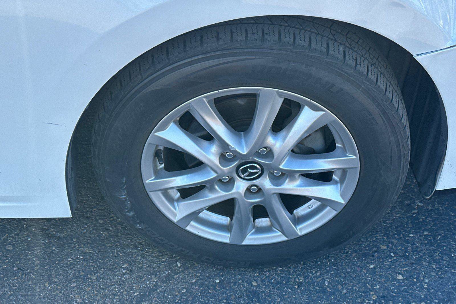 Used 2014 MAZDA MAZDA3 i Touring image 6