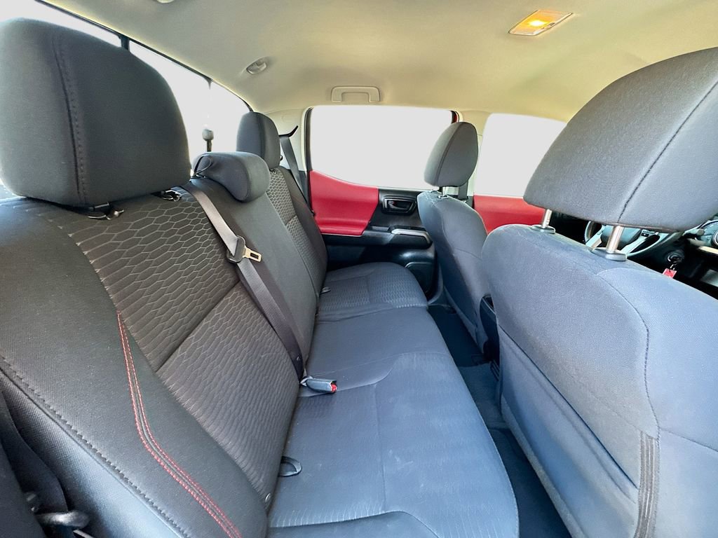 Used 2017 Toyota Tacoma SR5 image 25