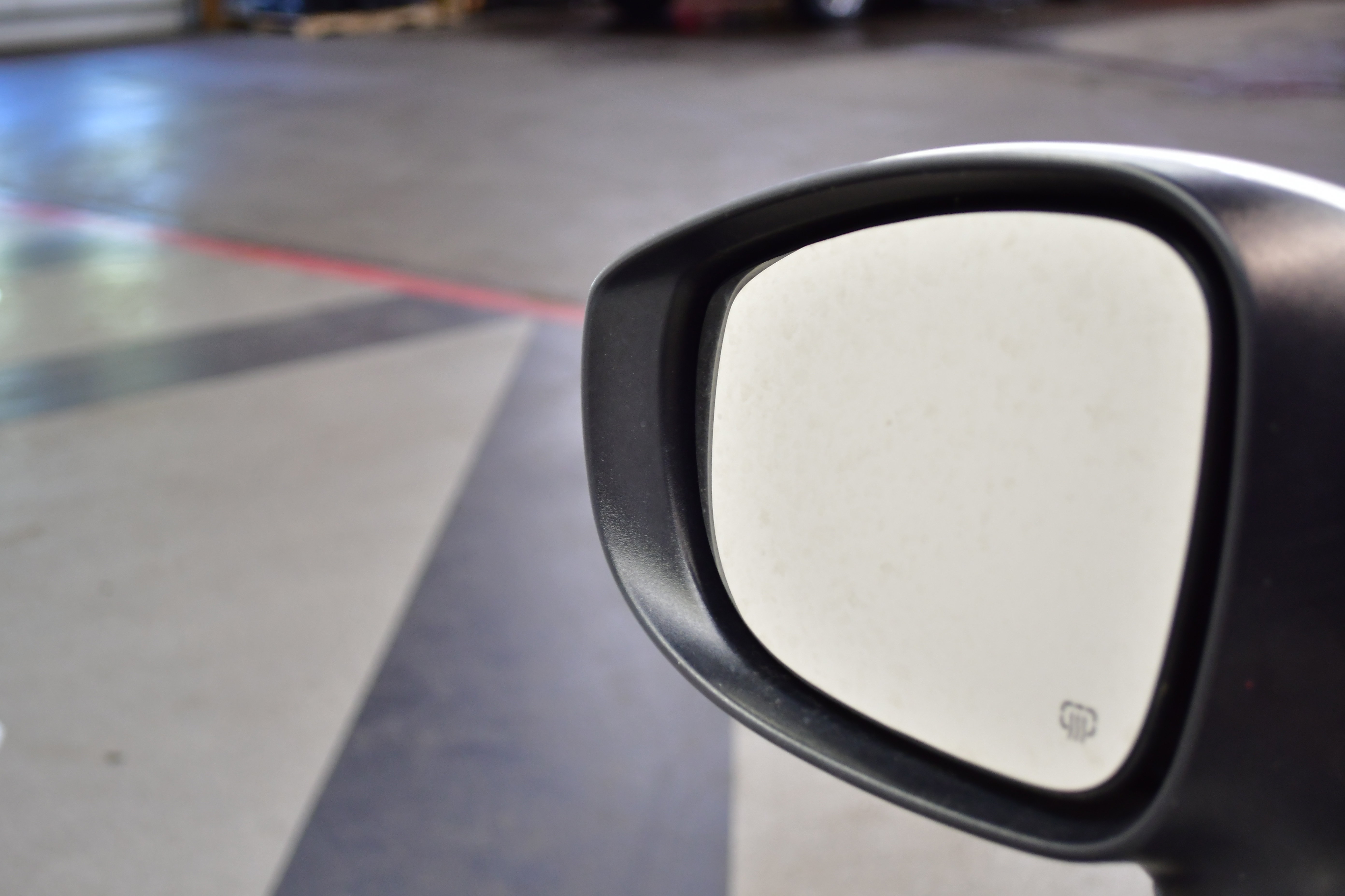 Used 2023 Chrysler Voyager LX FWD image 15