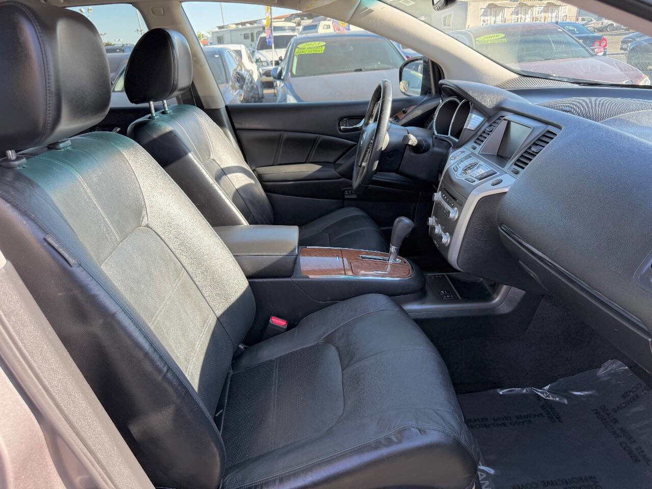 Used 2012 Nissan Murano LE w/ Platinum Pkg image 14