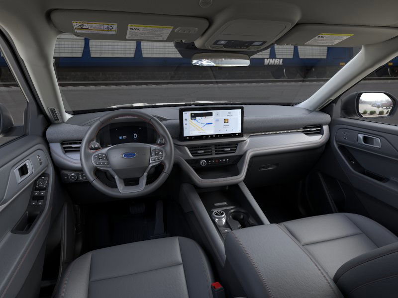 New 2025 Ford Explorer Active w/ Active Comfort Package image 9