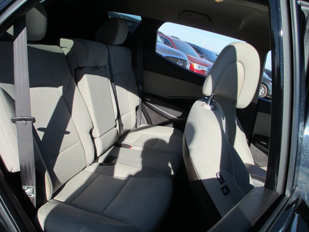 Used 2017 Hyundai Santa Fe Sport image 17