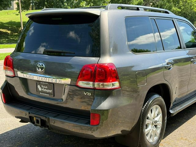 Used 2008 Toyota Land Cruiser AWD/4WD image 9