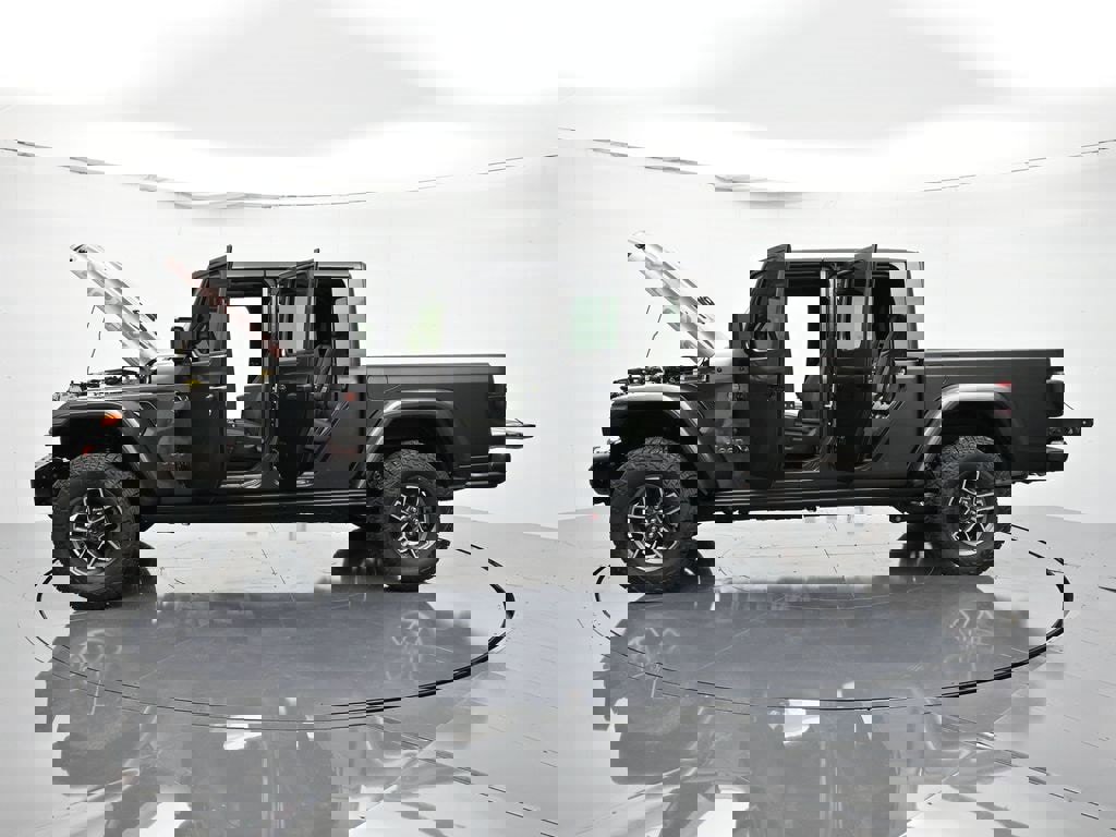 New 2025 Jeep Gladiator Mojave image 48