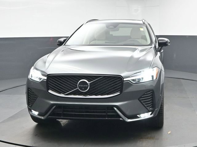 New 2026 Volvo XC60 B5 Ultra w/ Protection Package Premier image 3