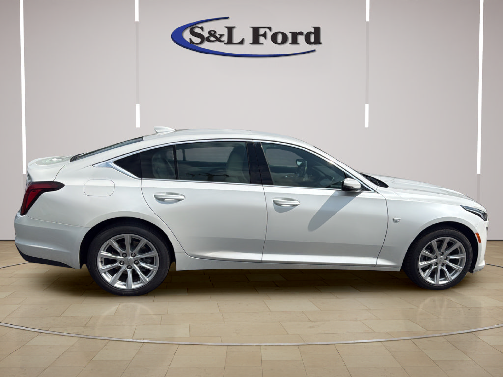 Used 2024 Cadillac CT5 Luxury AWD/4WD image 9