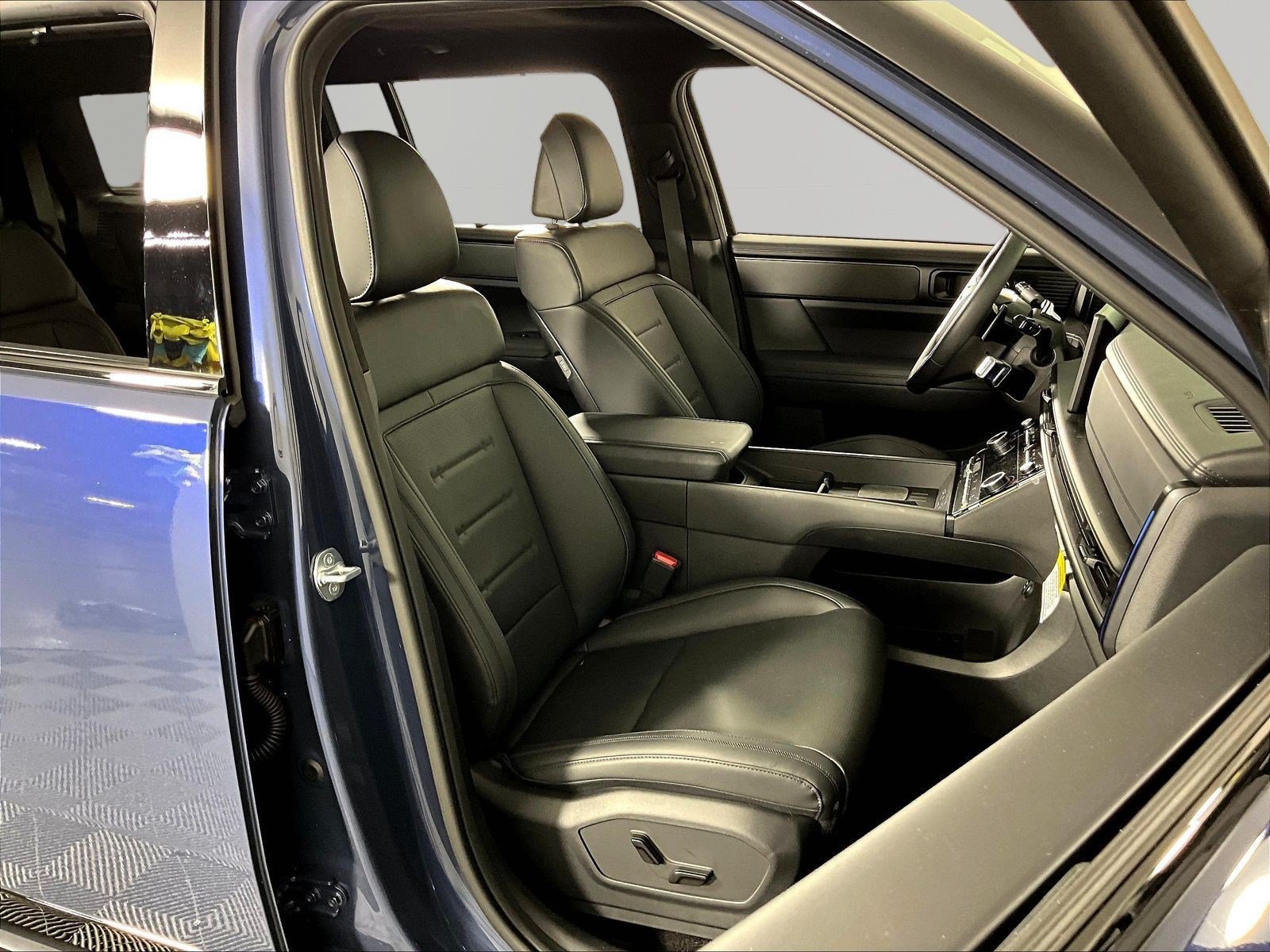 New 2026 Hyundai Santa Fe Calligraphy AWD/4WD image 19