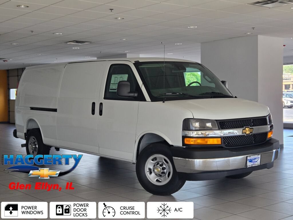 New 2026 Chevrolet Express 2500 Extended w/ Driver Convenience Package