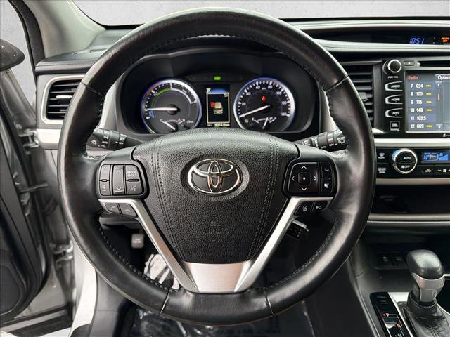 Used 2017 Toyota Highlander Limited Platinum image 14