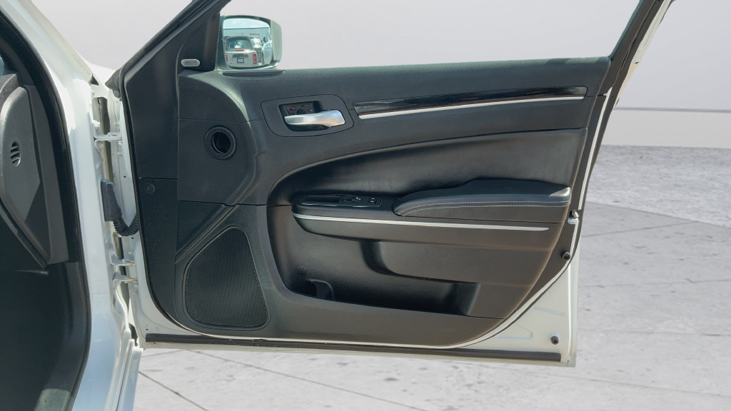 Certified 2022 Chrysler 300 S RWD image 22
