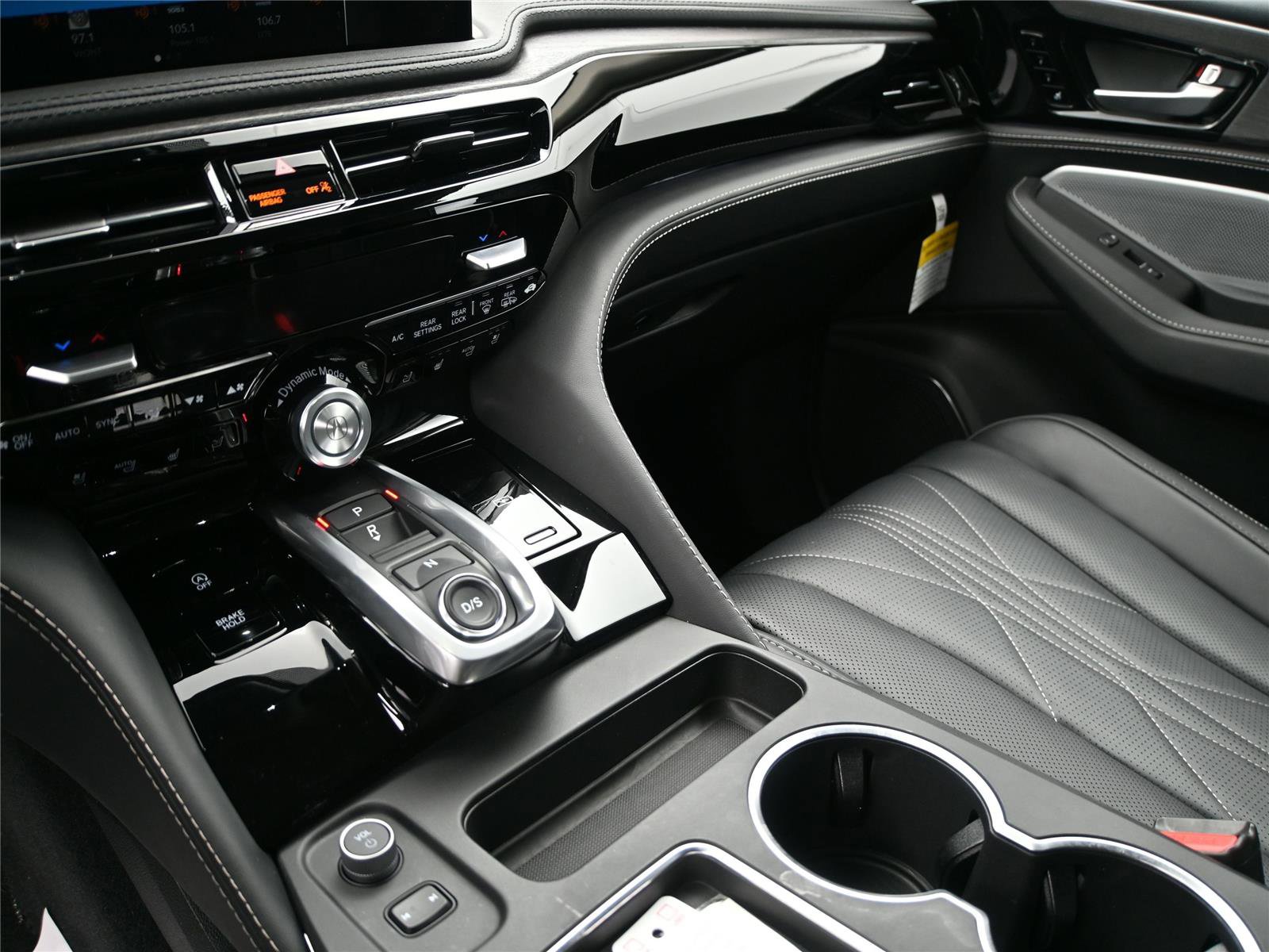 Certified 2026 Acura MDX SH-AWD w/ Advance Package image 3