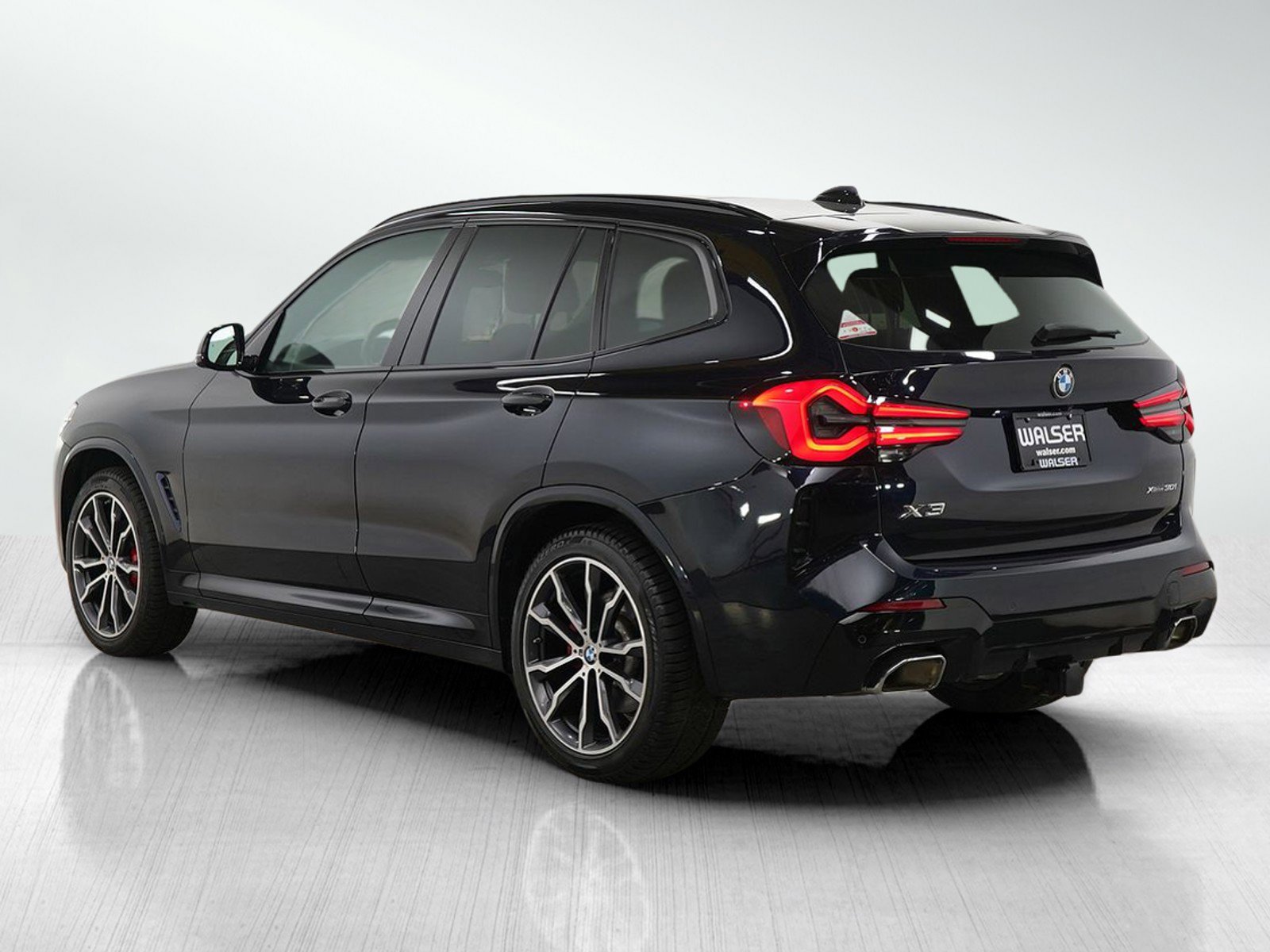 Used 2022 BMW X3 xDrive30i image 3