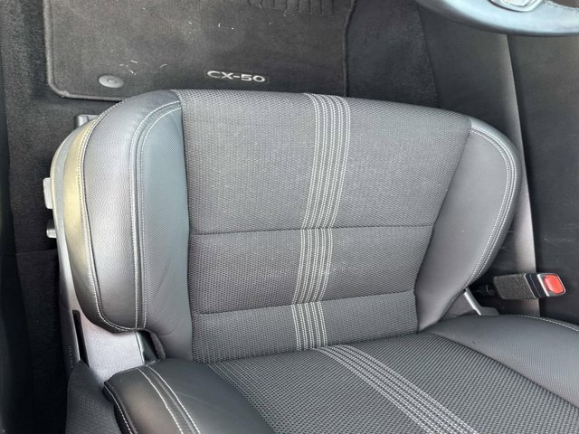 Used 2025 MAZDA CX-50 AWD 2.5 S w/ Preferred Package image 9