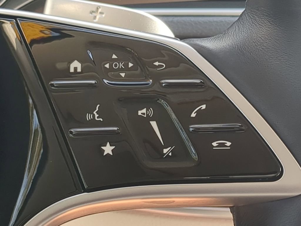 Used 2025 Mercedes-Benz GLE 450e 4MATIC image 14