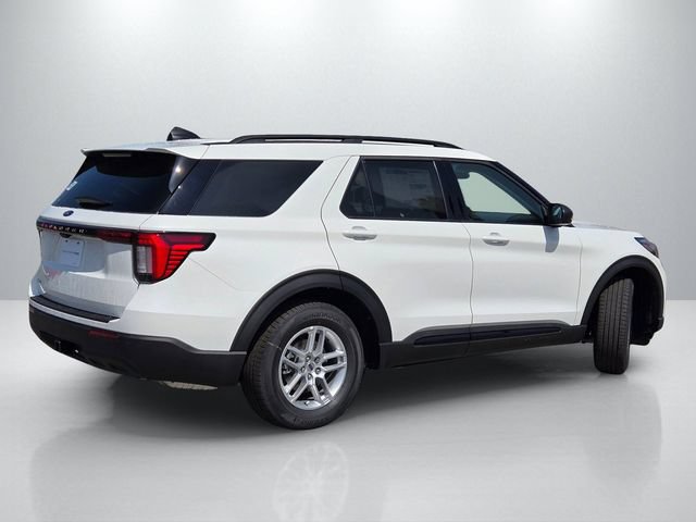 New 2026 Ford Explorer Active RWD image 4