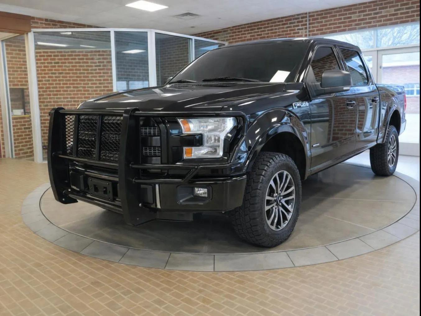 Used 2016 Ford F150 Platinum w/ Equipment Group 701A Luxury